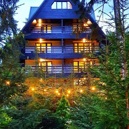 Hotel Smart Sinaia Exteriör bild