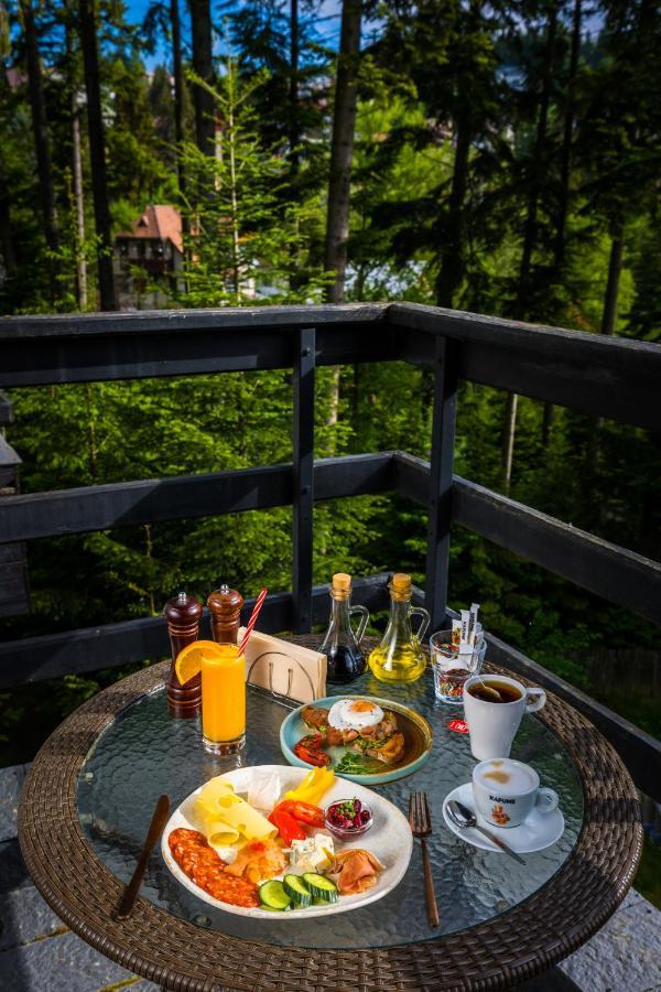 Hotel Smart Sinaia Exteriör bild