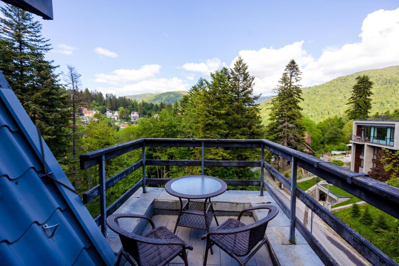 Hotel Smart Sinaia Exteriör bild
